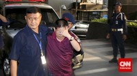 Mereka adalah anggota DPRD Musi Banyuasin, Bambang Karyanto (BK) dari Fraksi PDIP dan Adam Munandar (AM) dari Fraksi Gerindra. Dan kepala dinas di Pemkab Musi Banyuasin, yaitu Syamsudin Fei (SF) yang merupakan Kepala Badan Pengelola Keuangan dan Aset Daerah (BPKAD) dan Fasyar sebagai Kepala Badan Perencanaan Pembangunan Daerah (Bappeda). Kini keempat orang tersebut telah ditetapkan sebagai tersangka kasus tindak pidana korupsi. CNN Indonesia/Adhi Wicaksono.