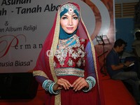 Bagaimana menurut Anda penampilan berhijab ala Roro ini?
