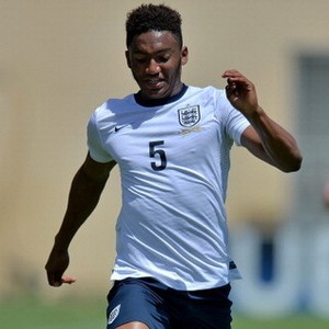 Liverpool Datangkan Joe Gomez dari Charlton