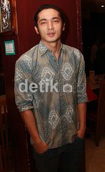 Suasana Jumpa Pers Film 'Bulan Terbelah di Langit Amerika'