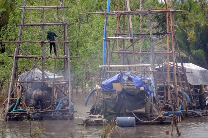 Tambang Timah Ilegal Babel yang Kini Jadi Perhatian Jokowi