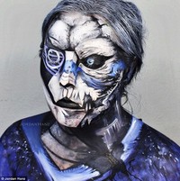 Dari Dewi Aphrodite Hingga Monster, Ini Seninya Melukis Wajah