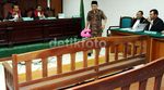 Fuad Amin Operasi Kandung Kemih, Sidang Ditunda 1 Bulan