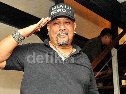 Banyak Paranormal Tobat, Indro Warkop: Keren Banget!