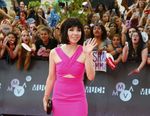 Parade Gaya Carly Rae Jepsen di MMVAs 2015