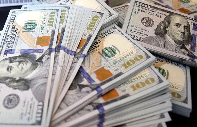 Alasan BI Rate 7,5%: Dolar Rp 13.300 dan Ancaman Yunani Bangkrut