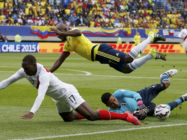 Imbang dengan Kolombia, Peru ke Perempatfinal