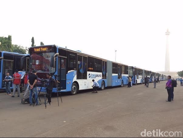 Scania Jadi Bus Gandeng TransJ