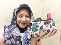 Sebelum Ramadan, ibu satu anak itu memang pernah mengatakan keinginannya untuk memakai hijab. (Instagram/natasharizkinew)