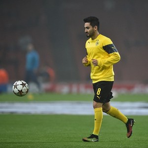 Guendogan Kini Mulai Pertimbangkan Bertahan di Dortmund