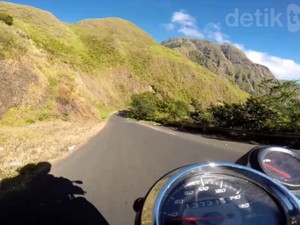 Menikmati Alam Sumbawa, Gunung Rinjani, Aceh dari Roda Dua