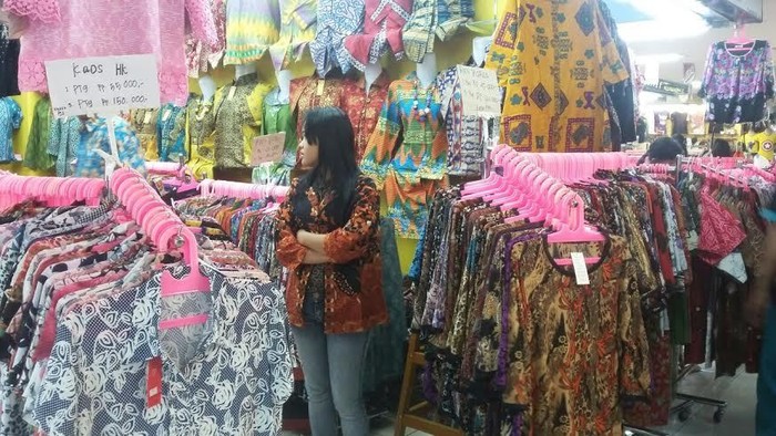 Marak Mal Online, Ini Siasat Para Perdagang di Mangga Dua