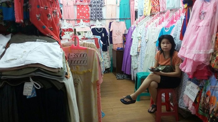 Ada PRJ, Omzet Pedagang di Mangga Dua Turun