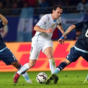 Godin Sebut Chile Jadi Unggulan