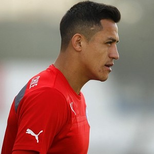 Sanchez Dituntut Tampil Lebih Baik Lagi Saat Hadapi Uruguay