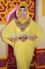Bella Shofie dan Nabila Syakieb Cantik Berhijab