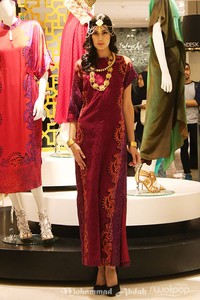 Alleira Fascinating Ramadhan. Ramadhan Trunk Show 2015 at Galeries Lafayette. Pasific Place. Jakarta. [Foto: Mohammad Abduh/Wolipop]