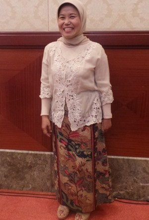 Kisah Tri Mumpuni Penuhi Kerinduan Rakyat Desa Terpencil Pada Suara Adzan