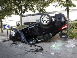 Amukan Sopir Taksi ke Uber