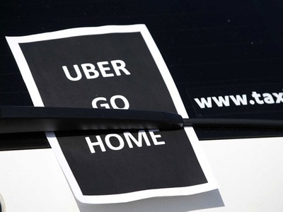 Amukan Sopir Taksi ke Uber