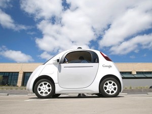 Mobil Tanpa Sopir Google untuk Pertama Kali Melaju di Jalanan Umum