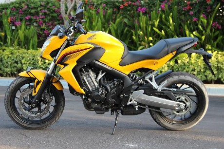 Bagi Honda, Pasar Moge 500 dan 600 cc Paling Seksi