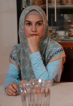 Sibuk Jadi Artis, Irish Bella Tak Bisa Kejar Cita-cita