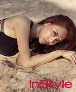 Pose Fei 'miss A' di Pantai Bali