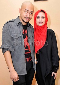 Meski baru dekat beberapa bulan terakhir, Husein mengaku serius dengan Zachira. Pool/Noel/detikFoto.