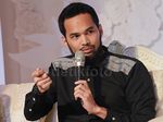 Teuku Wisnu dan Jenggotnya yang Makin Lebat