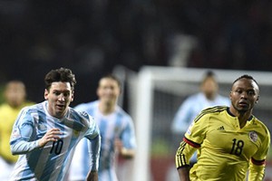 Argentina Mendominasi, Kolombia Bermain Tanpa Pola