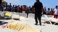 Penembakan itu terjadi di kolam renang yang berhubungan dengan pantai dalam resort mewah tersebut. Amine Ben Aziza/Reuters/detikFoto.     