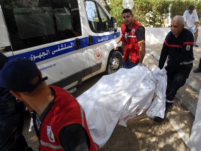 Penembakan di Tunisia Tewaskan 39 Orang