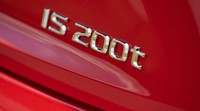 Lexus IS 200t 2015 ini dijadwalkan akan dijual di Eropa pada September mendatang. Soal informasi harga, Lexus belum membocorkannya. Ist/Lexus.