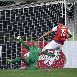 Singkirkan Brasil Lewat Adu Penalti, Paraguay Jumpa Argentina di Semifinal