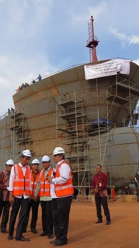 Perintah Jokowi: TNI Sampai BUMN Jangan Beli Kapal dari Luar Negeri