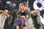 Shake It Off! Keseruan Taylor Swift di 'The 1989 World Tour'
