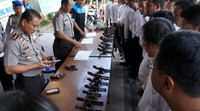 Hasil dari pemeriksaan kepada seluruh anggota yang memegang senpi termasuk jajaran perwira Polres Jember tidak ditemukan adanya pelanggaran. Pool/Humas Polres Jember.