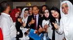 Pendukung Sutiyoso Sambangi DPR