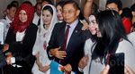 Pendukung Sutiyoso Sambangi DPR