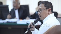 Edwin salah satu petinggi Pertamina bersaksi untuk Willy Sebastian Lim.