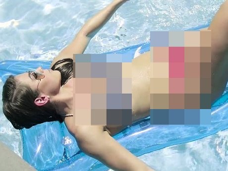 Wanita Berbikini Mejeng di Teaser Video Klip Baru Demi Lovato