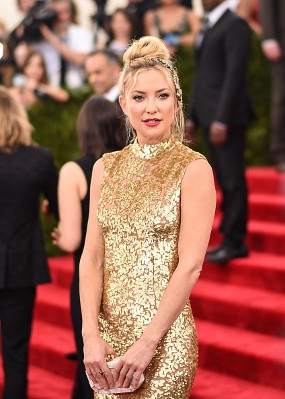 Kate Hudson Dianggap Telah Tiada oleh Ayah Kandung