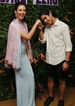 Ehmm... Al Ghazali Cium Tangan Puteri Indonesia 2014