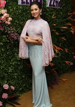 Ehmm... Al Ghazali Cium Tangan Puteri Indonesia 2014