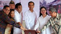 Jokowi meluncurkan program Revitalisasi 1.000 pasar rakyat 2015. Rusman/Setpres/detikFoto.
