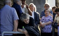 Ada kekhawatiran apakah Yunani akan bertahan di Uni Eropa atau tidak. REUTERS/Yannis Behrakis.