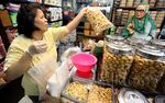Jelang Lebaran Harga Kue Kering Merangkak Naik