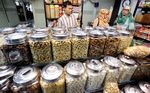 Jelang Lebaran Harga Kue Kering Merangkak Naik