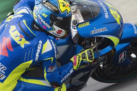 Suzuki yang Tak Bertenaga Bikin Espargaro Frustrasi